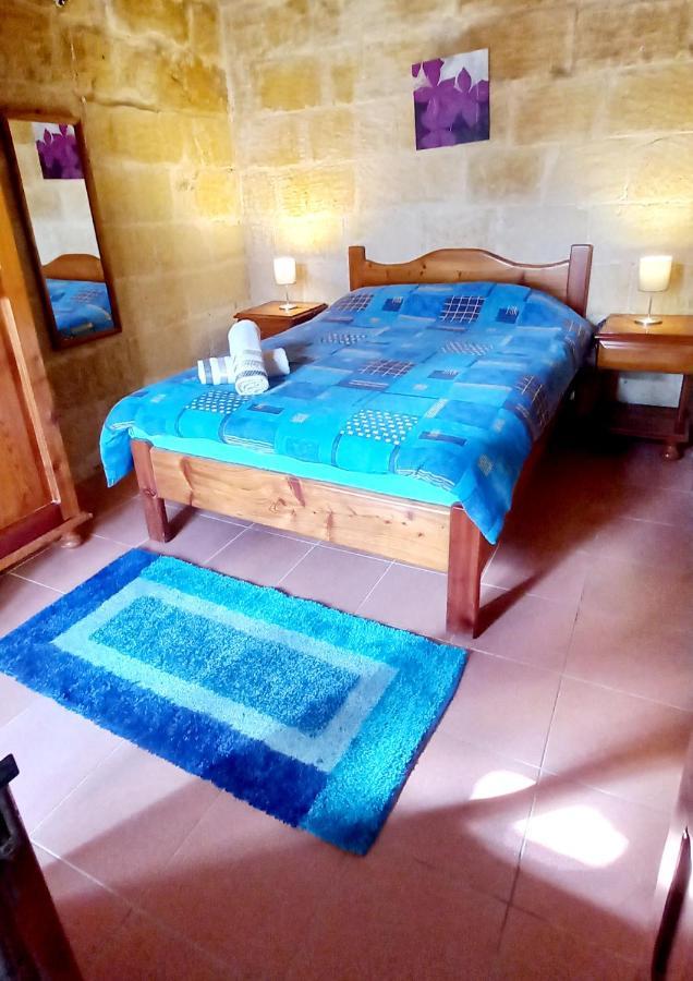 Ta Lucia Farmhouse With Private Pool And Bbq Villa Santa Lucija  Ngoại thất bức ảnh
