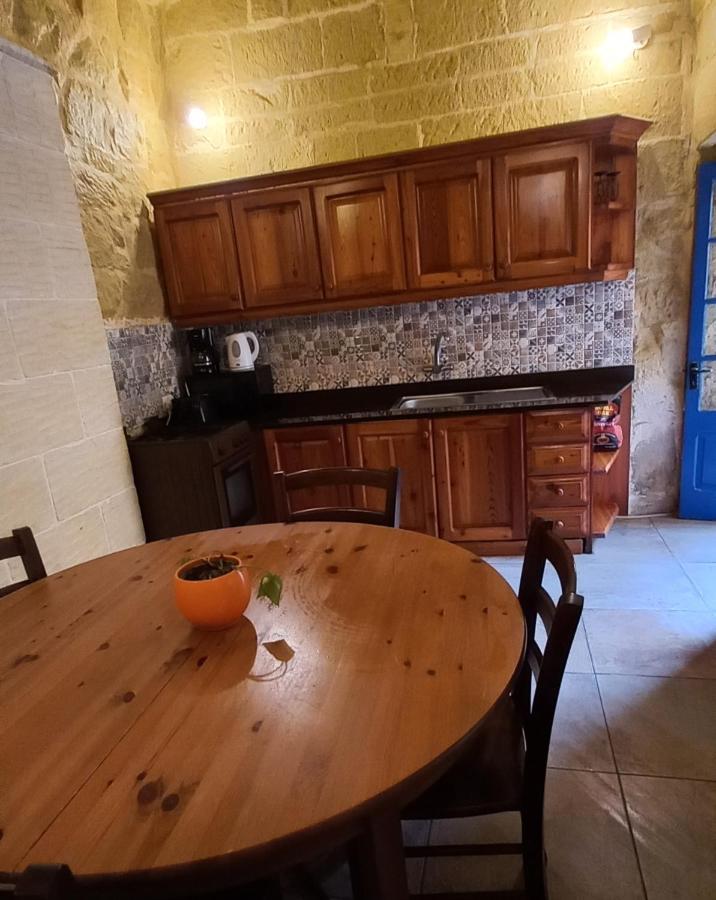 Ta Lucia Farmhouse With Private Pool And Bbq Villa Santa Lucija  Ngoại thất bức ảnh